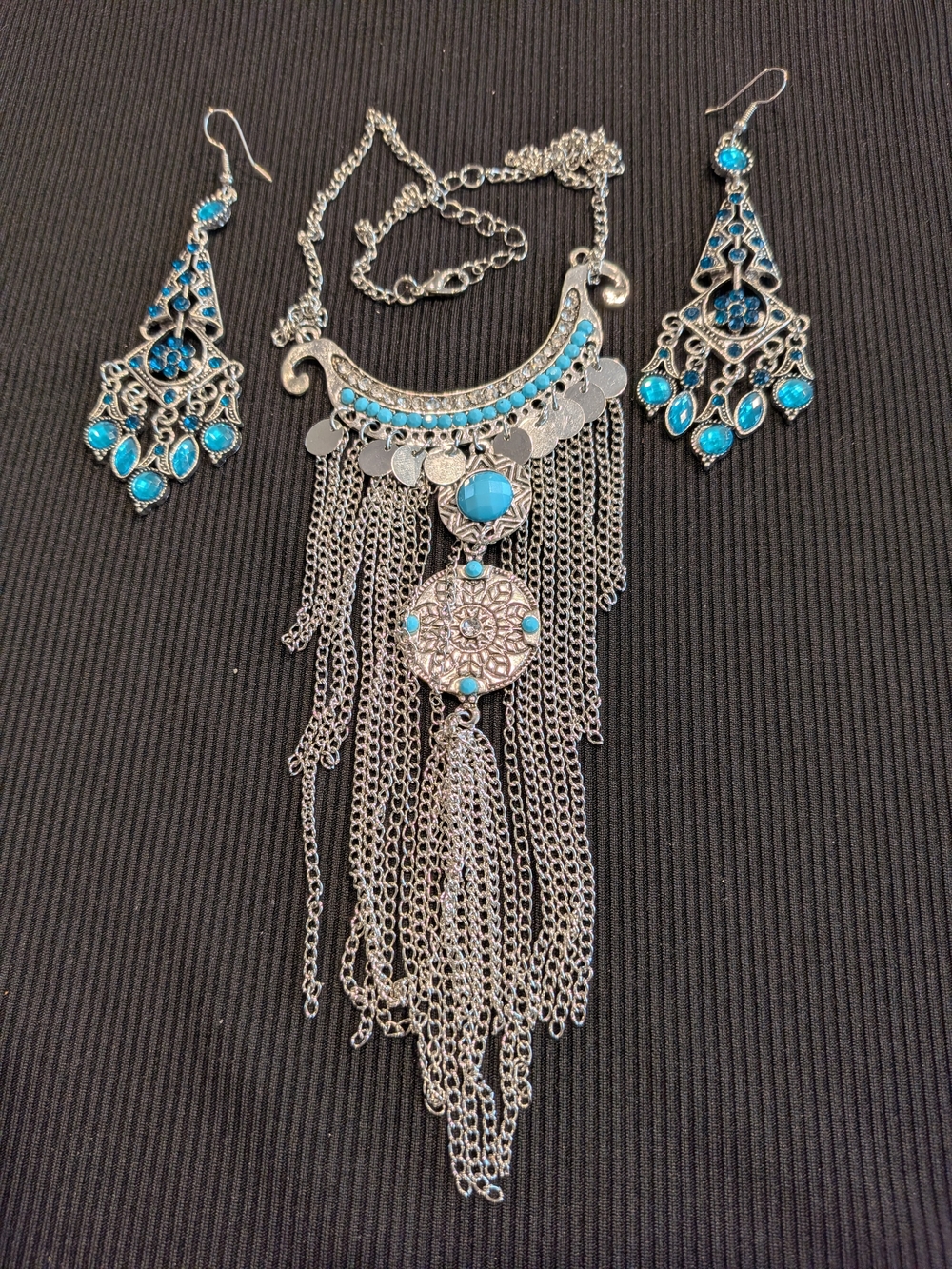 B#3:Turquoise Tone Silver-Tone Fringe Necklace15" & Earrings 3.5" Set